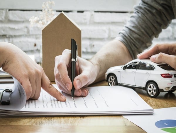 comment arreter une assurance voiture