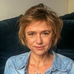Julie Benard, rédactrice aide-sociale.fr