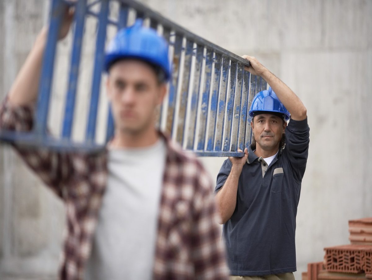 Comment cumuler deux emplois et quelles sont les conditions légales