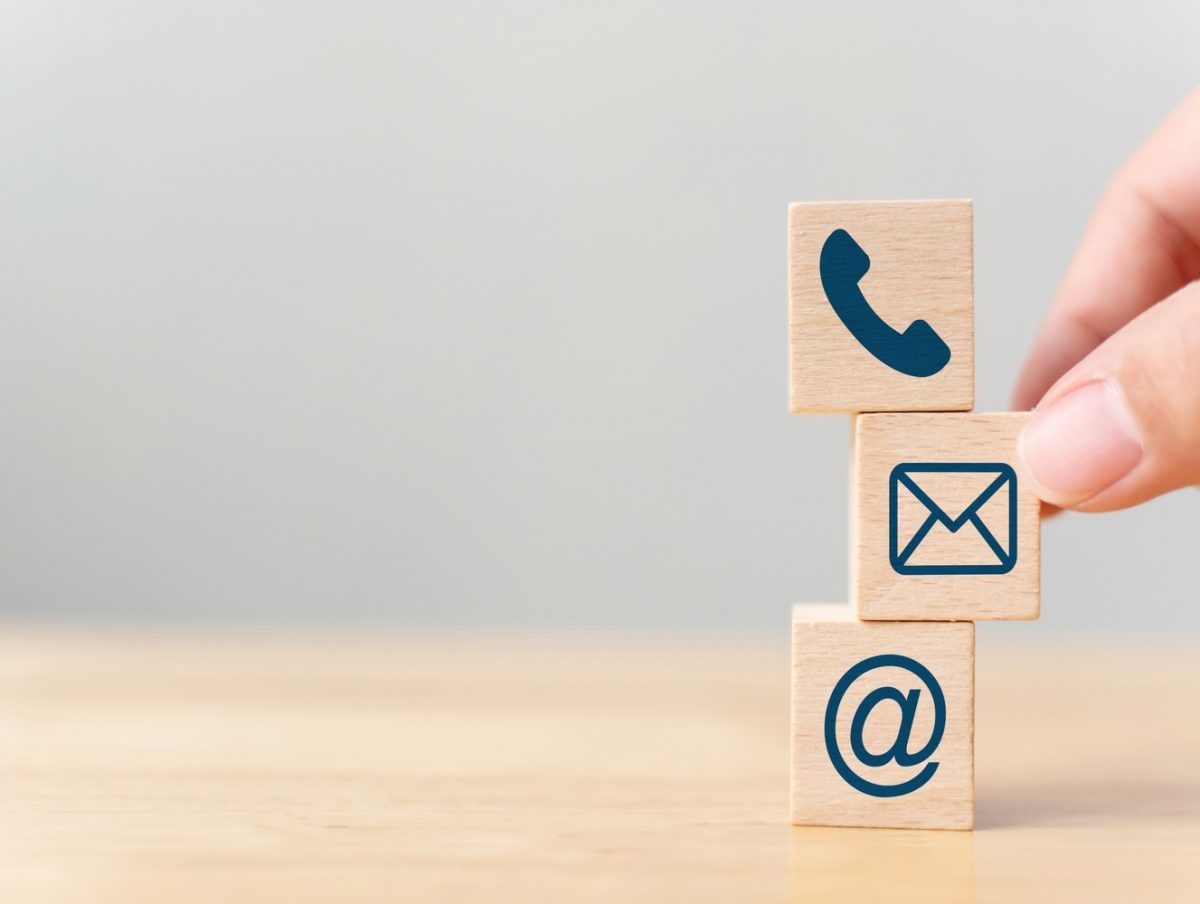Comment contacter la CAF : Numéro de téléphone, mail, adresse CAF ou directement en agence