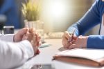 Micro crédit social : un prêt accessible aux personnes exclues du système bancaire classique