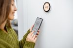 Thermostat connecté : en quoi consiste l’aide pour financer son installation ? Qui est concerné et quels sont les montants ?