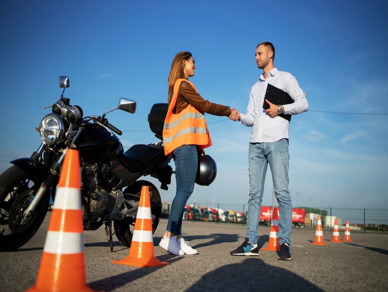 Peut-on passer le permis moto avec le CPF ? Quelles conditions ?