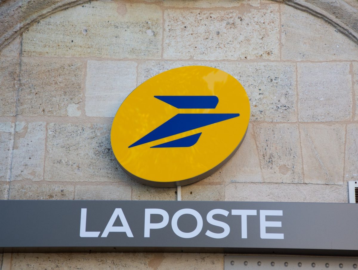 Comment contacter La Poste ?