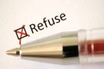 Refus implicite d’un titre de séjour : comment contester cette décision ?