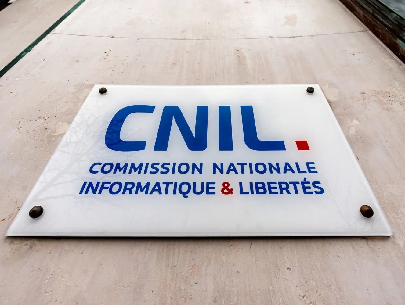 cnil contact